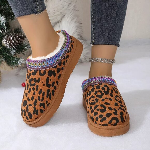 Leopard Print Plush Lined Warm Slip-Ons - Picture 7 of 9